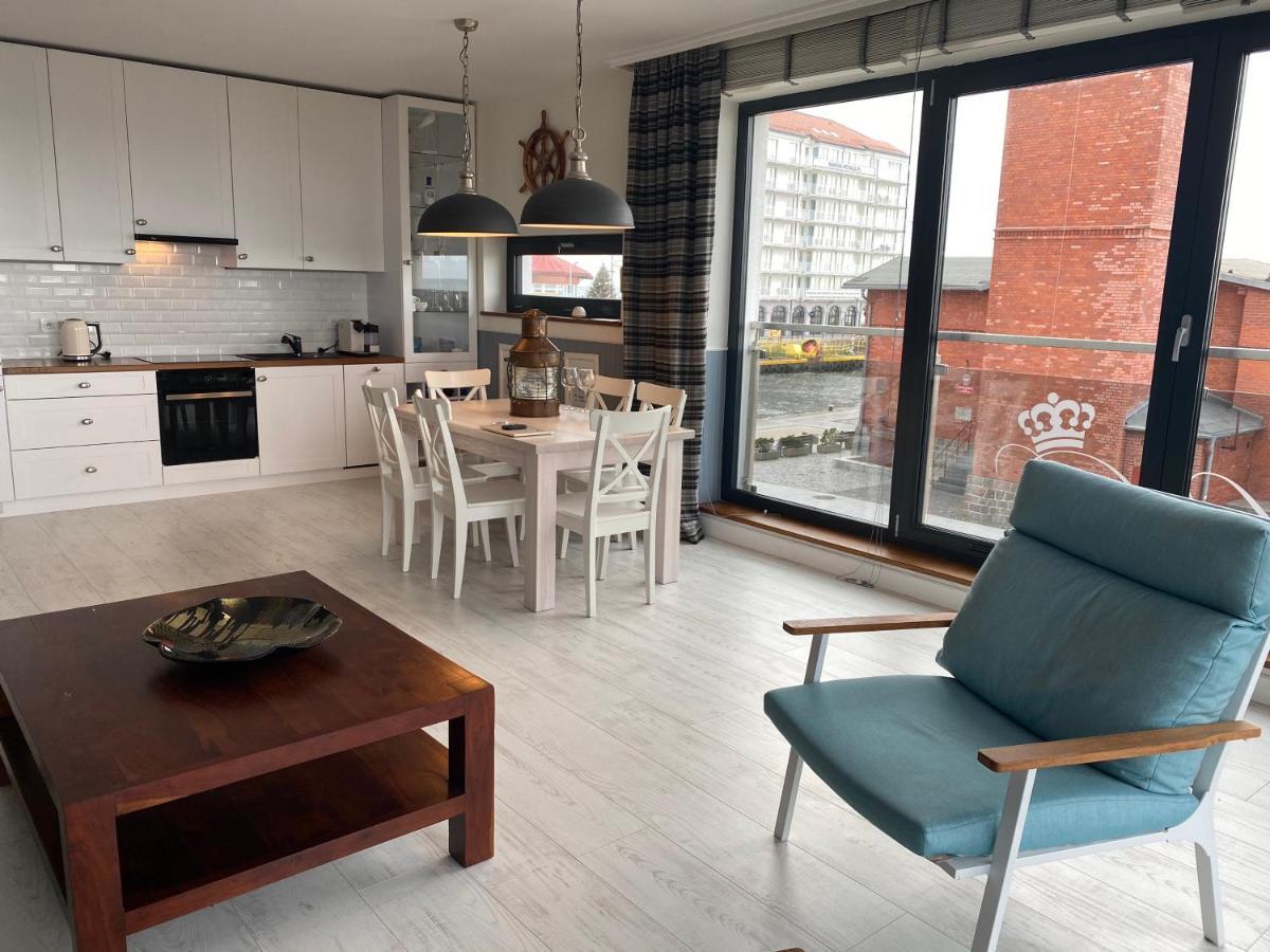 Apartament Blekitny Przy Latarni Darłowo Exterior foto